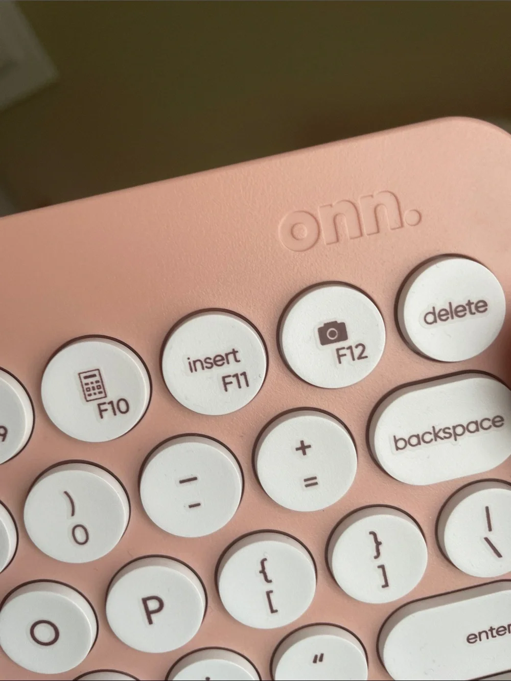 Onn. Compact Wireless Keyboard in Blush Pink